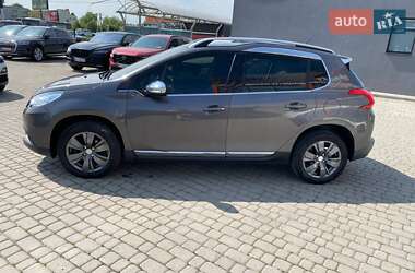 Внедорожник / Кроссовер Peugeot 2008 2015 в 