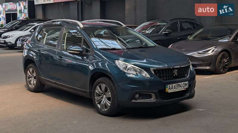 Внедорожник / Кроссовер Peugeot 2008 2016 в 