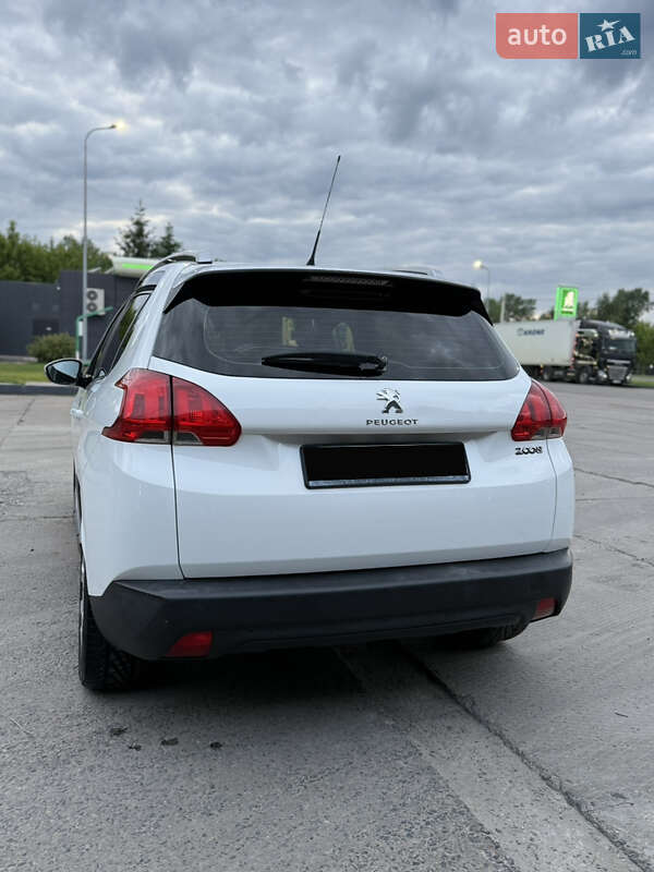 Внедорожник / Кроссовер Peugeot 2008 2014 в Рава-Русской