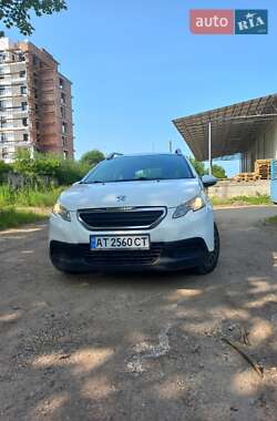 Внедорожник / Кроссовер Peugeot 2008 2015 в Ивано-Франковске