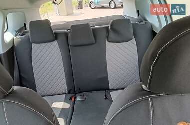Внедорожник / Кроссовер Peugeot 2008 2016 в 