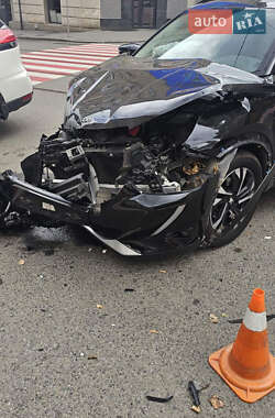 Позашляховик / Кросовер Peugeot 2008 2021 в 