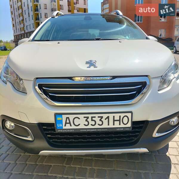 Позашляховик / Кросовер Peugeot 2008 2016 в Луцьку фото 2 Позашляховик / Кросовер Peugeot 2008 2016 в Луцьку