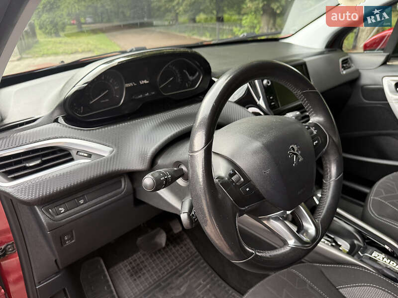 Позашляховик / Кросовер Peugeot 2008 2017 в Ніжині
