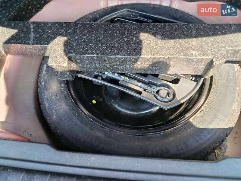 Внедорожник / Кроссовер Peugeot 2008 2014 в Ирпене фото 20 Внедорожник / Кроссовер Peugeot 2008 2014 в Ирпене