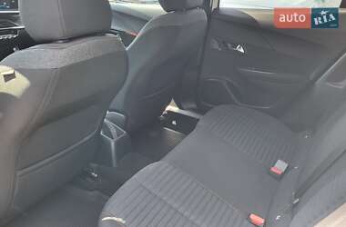 Внедорожник / Кроссовер Peugeot 2008 2021 в 