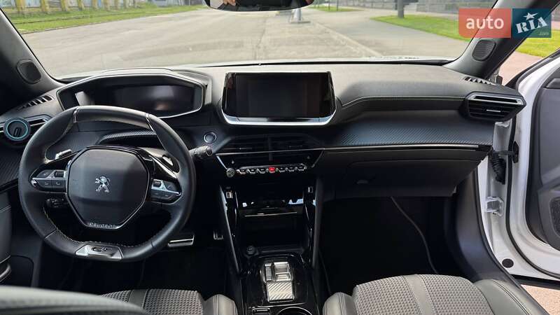 Позашляховик / Кросовер Peugeot 2008 2023 в Києві
