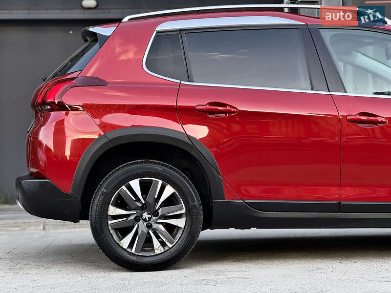 Позашляховик / Кросовер Peugeot 2008 2019 в Києві фото 2 Позашляховик / Кросовер Peugeot 2008 2019 в Києві