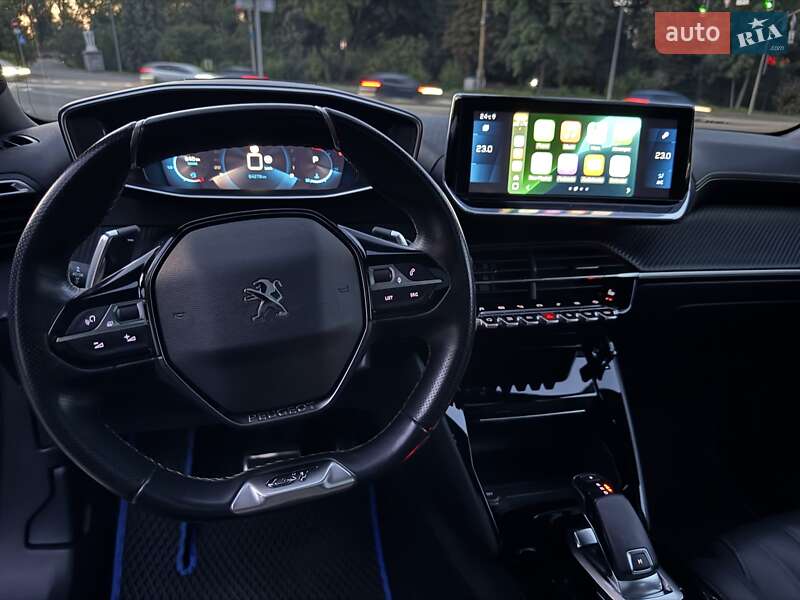 Позашляховик / Кросовер Peugeot 2008 2020 в Києві