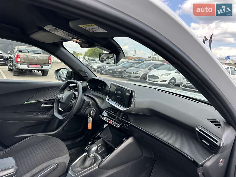 Внедорожник / Кроссовер Peugeot 2008 2023 в Киеве фото 29 Внедорожник / Кроссовер Peugeot 2008 2023 в Киеве
