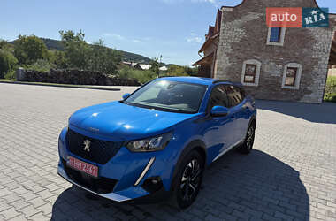Позашляховик / Кросовер Peugeot 2008 2022 в Бережанах