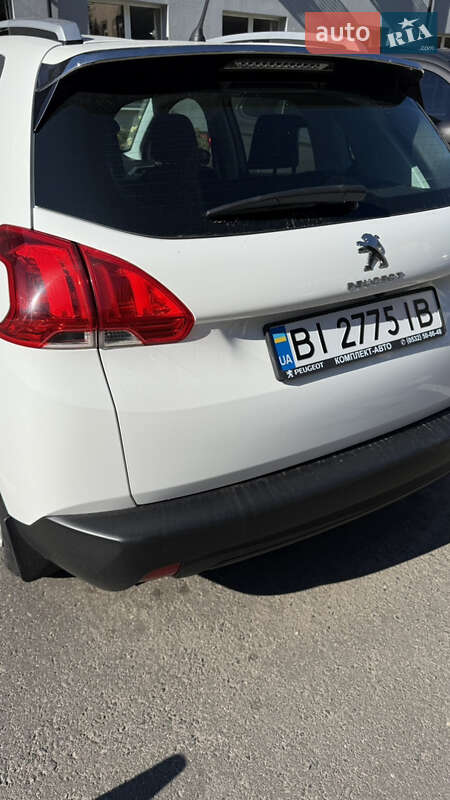 Позашляховик / Кросовер Peugeot 2008 2014 в Черкасах