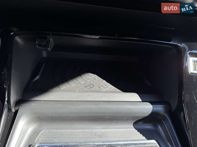 Внедорожник / Кроссовер Peugeot 2008 2022 в Киеве фото 28 Внедорожник / Кроссовер Peugeot 2008 2022 в Киеве