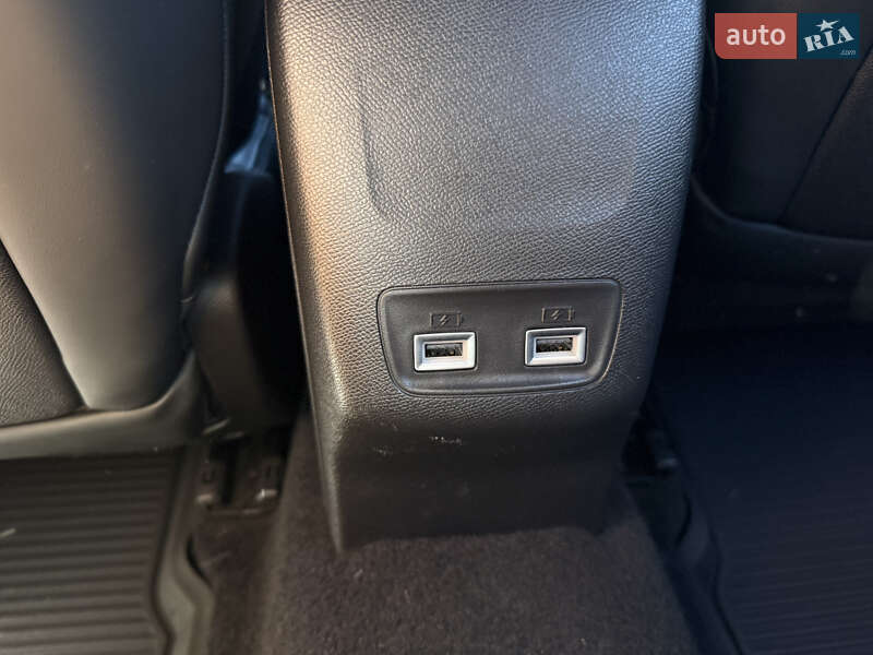 Внедорожник / Кроссовер Peugeot 2008 2022 в Киеве фото 32 Внедорожник / Кроссовер Peugeot 2008 2022 в Киеве