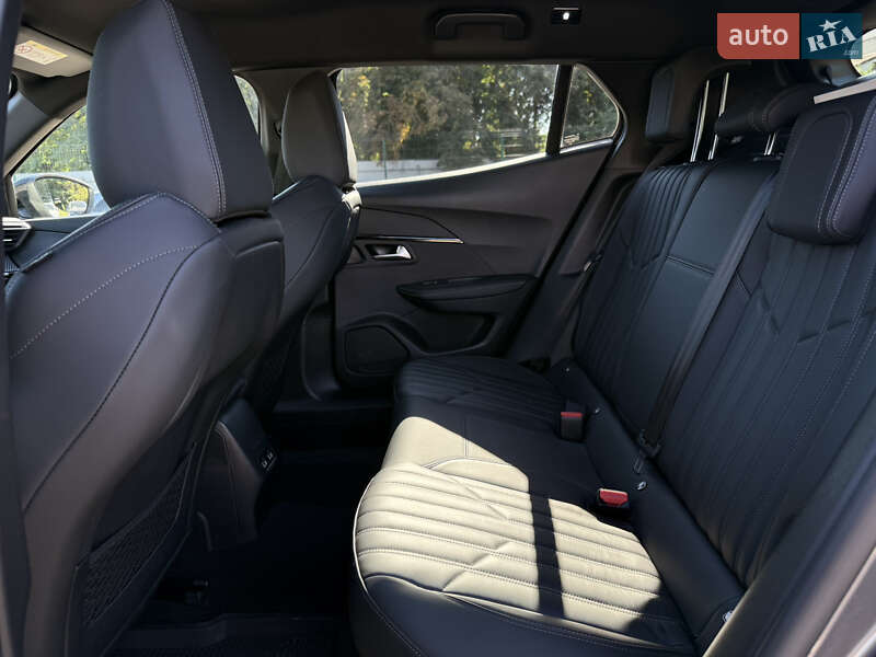 Внедорожник / Кроссовер Peugeot 2008 2022 в Киеве фото 42 Внедорожник / Кроссовер Peugeot 2008 2022 в Киеве