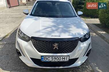 Позашляховик / Кросовер Peugeot 2008 2020 в Львові