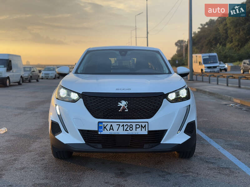 Peugeot 2008 2021