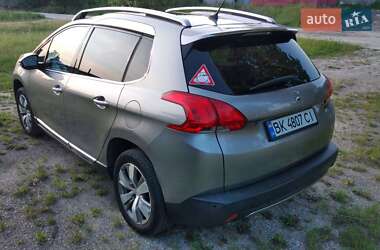 Внедорожник / Кроссовер Peugeot 2008 2014 в 