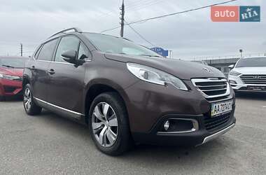 Внедорожник / Кроссовер Peugeot 2008 2015 в Киеве