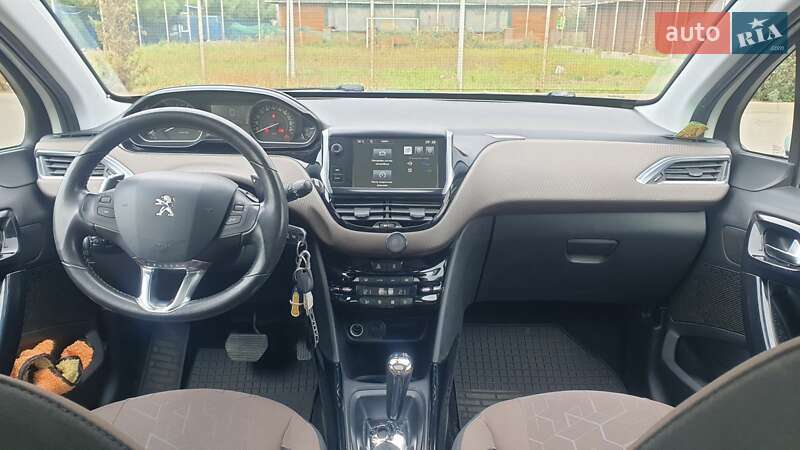 Позашляховик / Кросовер Peugeot 2008 2015 в Одесі