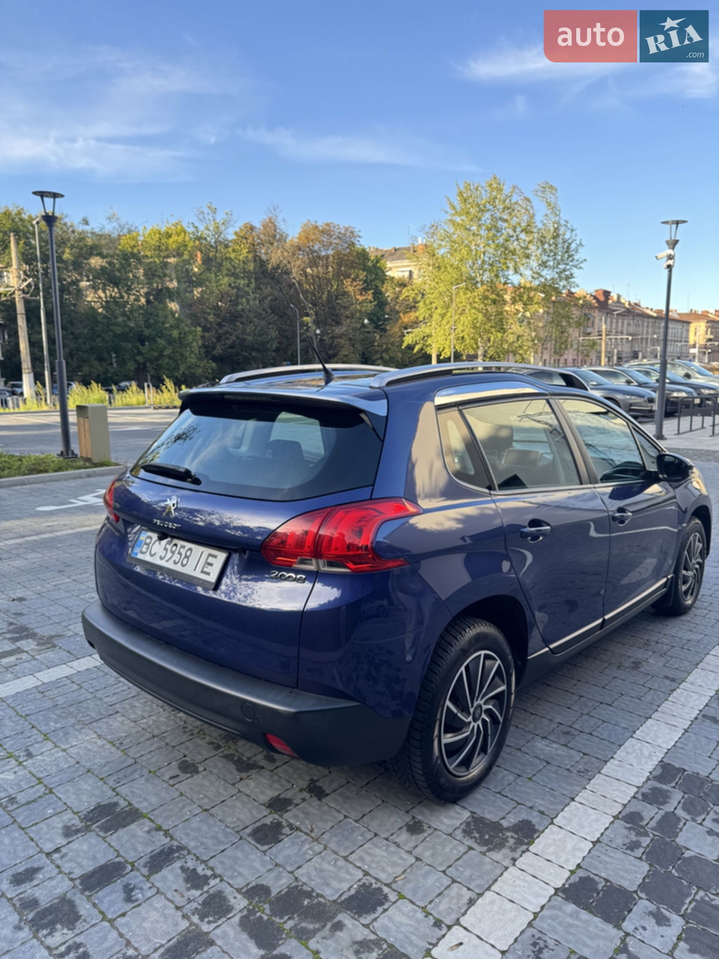 2015 Peugeot 2008 - мініатюра 5