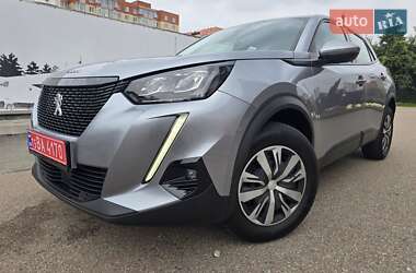 Внедорожник / Кроссовер Peugeot 2008 2021 в Киеве