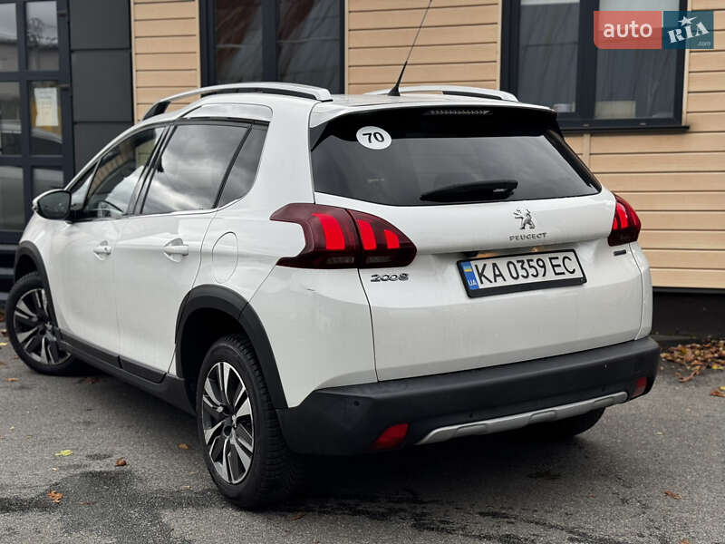 Позашляховик / Кросовер Peugeot 2008 2017 в Києві