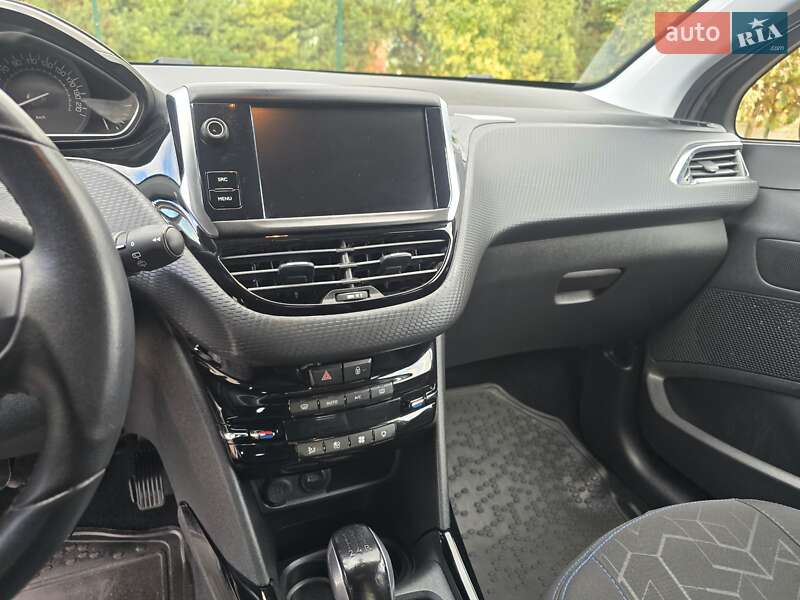 Позашляховик / Кросовер Peugeot 2008 2019 в Хмельницькому