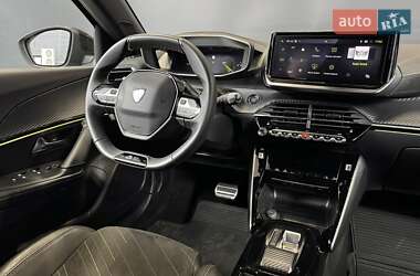 Внедорожник / Кроссовер Peugeot 2008 2024 в 