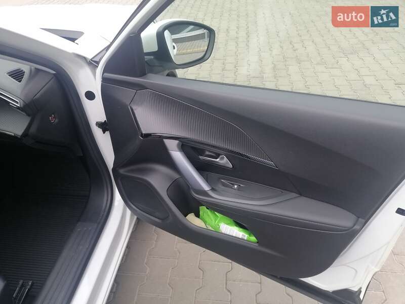 Внедорожник / Кроссовер Peugeot 2008 2020 в Николаеве фото 14 Внедорожник / Кроссовер Peugeot 2008 2020 в Николаеве
