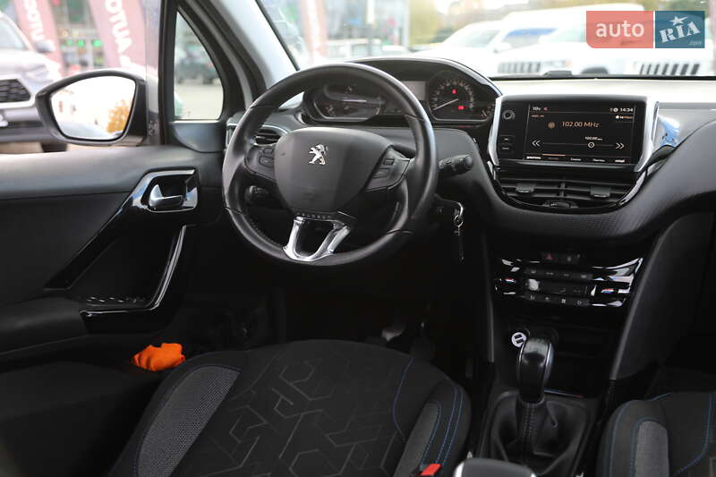 Внедорожник / Кроссовер Peugeot 2008 2019 в Харькове фото 11 Внедорожник / Кроссовер Peugeot 2008 2019 в Харькове