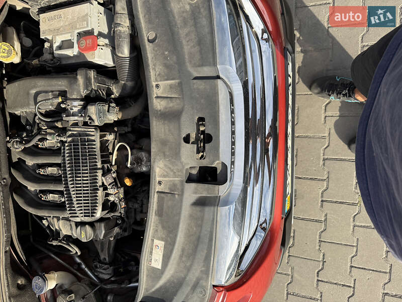 Позашляховик / Кросовер Peugeot 2008 2014 в Хмельницькому