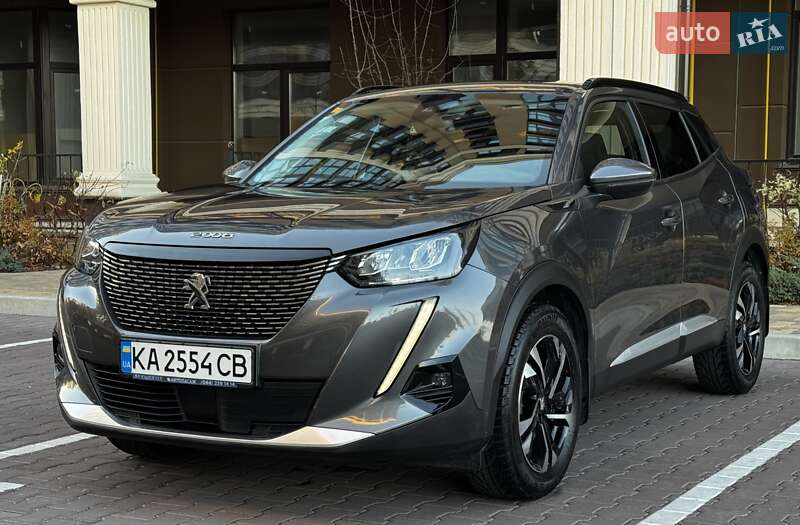 Внедорожник / Кроссовер Peugeot 2008 2021 в Киеве
