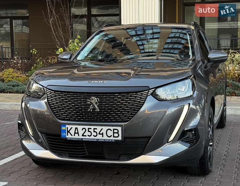 Внедорожник / Кроссовер Peugeot 2008 2021 в Киеве