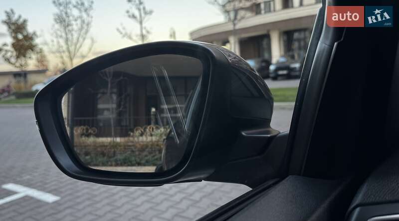 Внедорожник / Кроссовер Peugeot 2008 2021 в Киеве