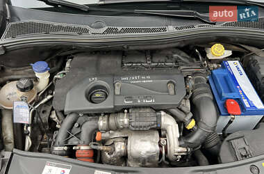 Позашляховик / Кросовер Peugeot 2008 2013 в Бердичеві