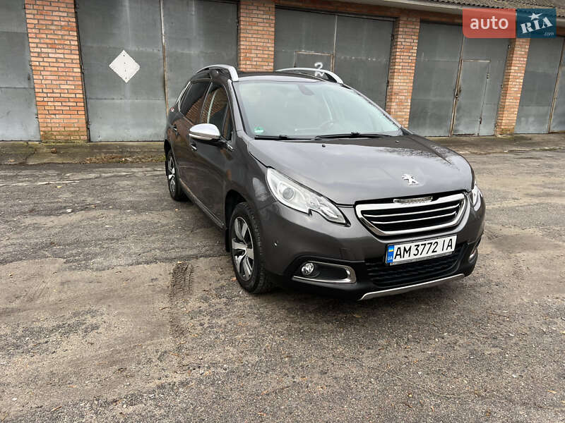 Внедорожник / Кроссовер Peugeot 2008 2013 в Бердичеве