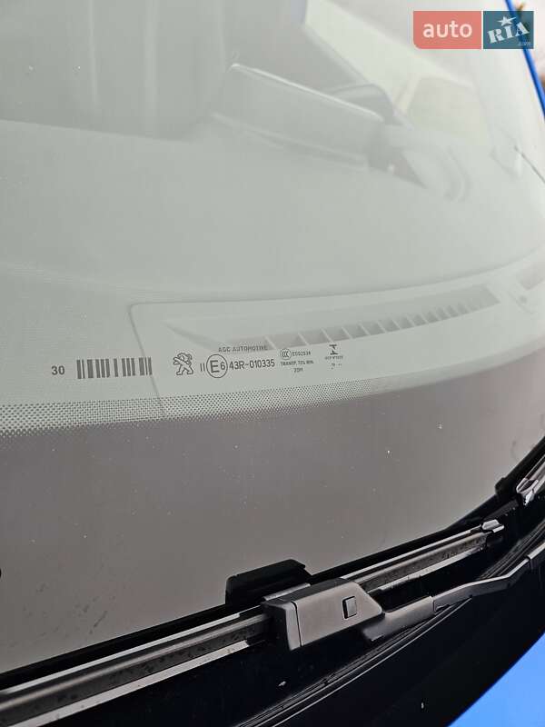 Позашляховик / Кросовер Peugeot 2008 2020 в Стрию