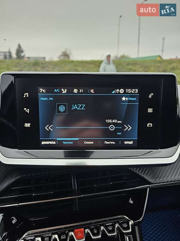 Позашляховик / Кросовер Peugeot 2008 2020 в Стрию