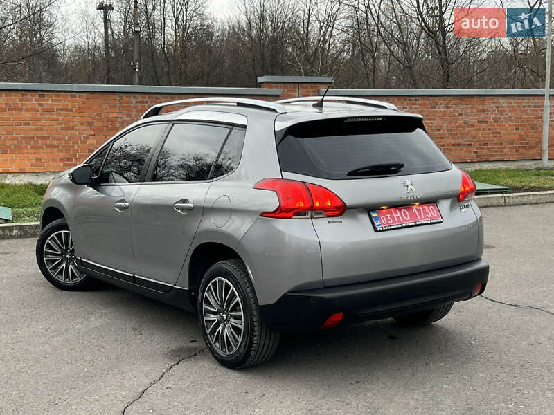 Внедорожник / Кроссовер Peugeot 2008 2015 в Дрогобыче