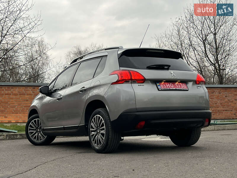 Внедорожник / Кроссовер Peugeot 2008 2015 в Дрогобыче