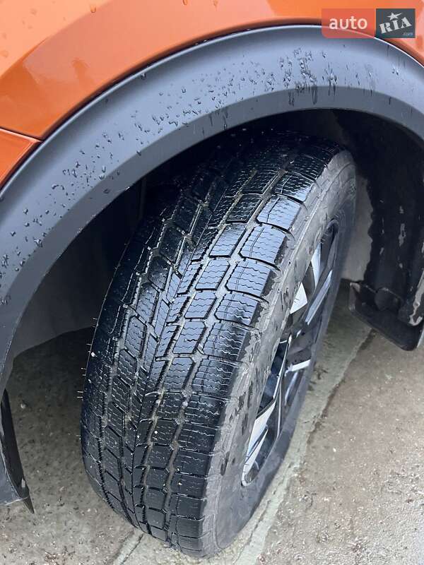 Внедорожник / Кроссовер Peugeot 2008 2020 в Харькове