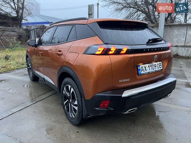 Внедорожник / Кроссовер Peugeot 2008 2020 в Харькове