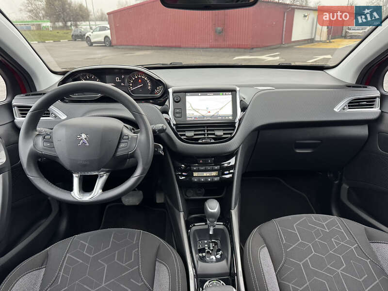 Внедорожник / Кроссовер Peugeot 2008 2018 в Киеве фото 25 Внедорожник / Кроссовер Peugeot 2008 2018 в Киеве