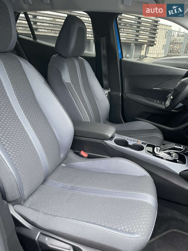 Позашляховик / Кросовер Peugeot 2008 2021 в Києві