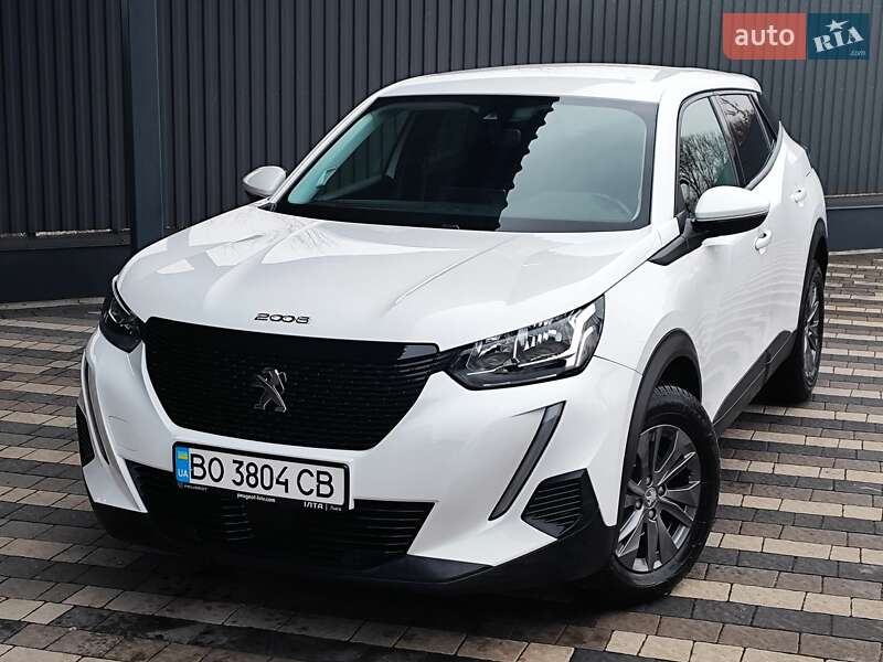 Позашляховик / Кросовер Peugeot 2008 2020 в Львові