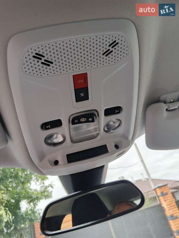 Позашляховик / Кросовер Peugeot 2008 2020 в Полтаві
