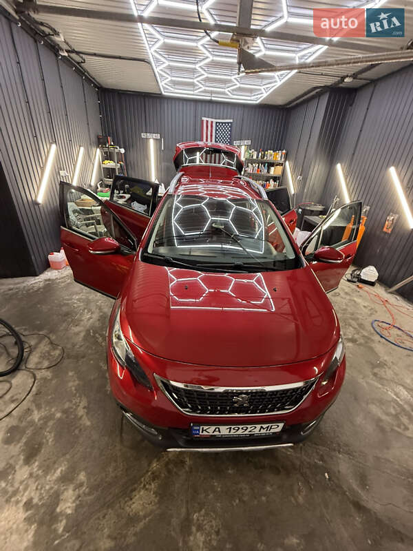 Позашляховик / Кросовер Peugeot 2008 2018 в Києві