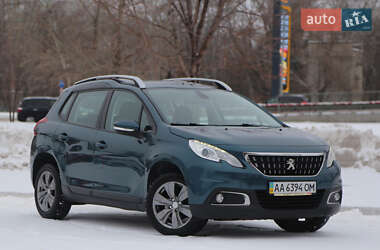 Внедорожник / Кроссовер Peugeot 2008 2016 в Киеве