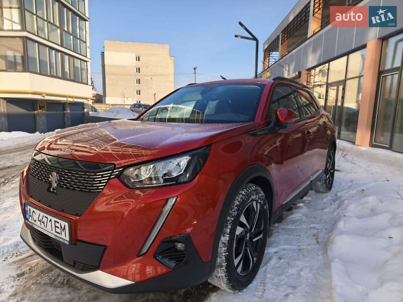 Внедорожник / Кроссовер Peugeot 2008 2020 в Луцке